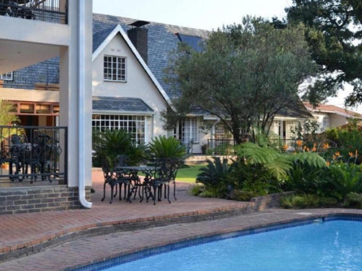 Gallo Manor Executive Bed & Breakfast Hotel Johannesburg Exterior photo